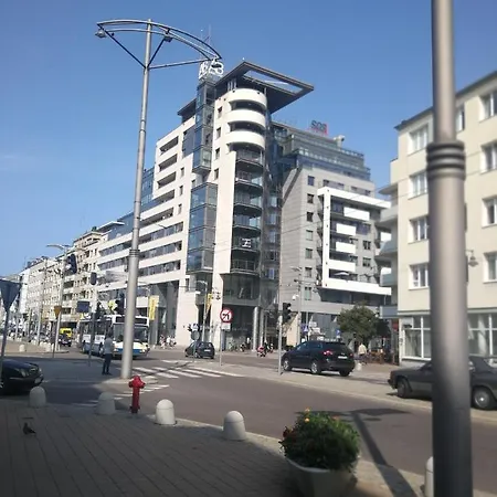 Apartment Pmc *